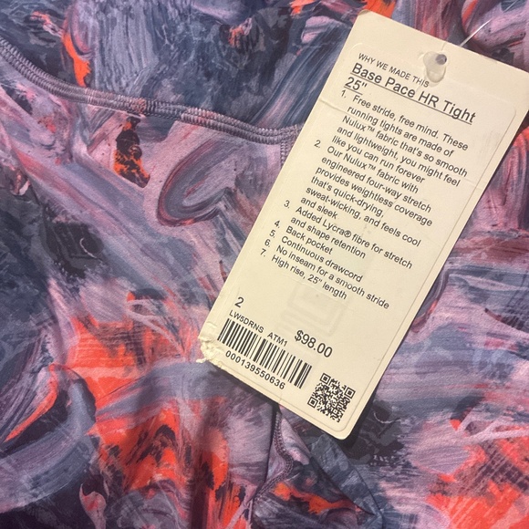 Lululemon - Picture 1 of 2